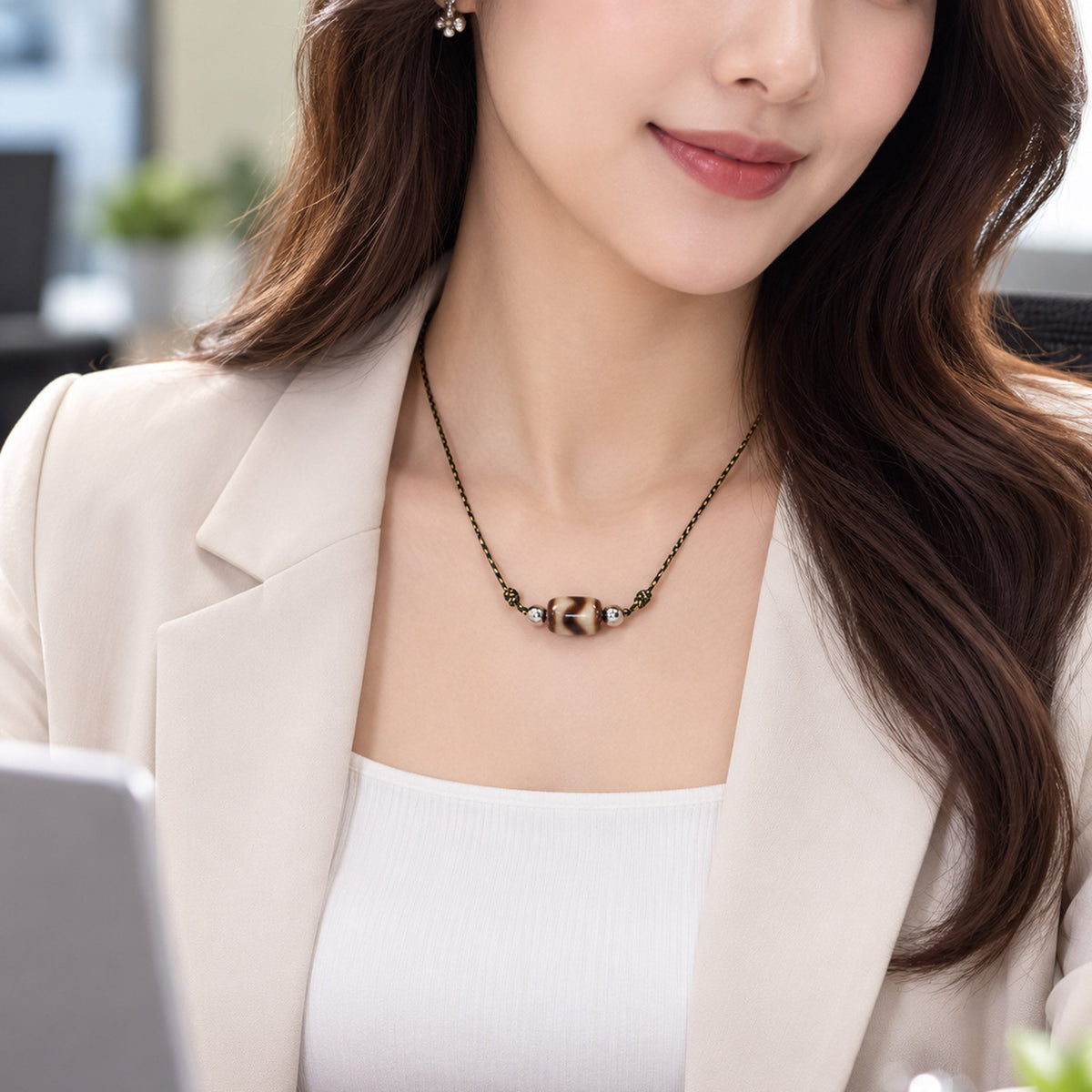 Tiger Tooth Dzi Bead String Necklace