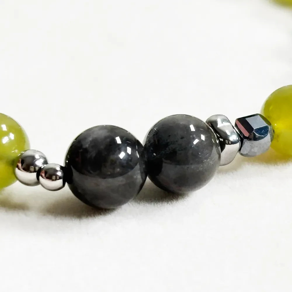 Letter Q | Serpentine Jade & Black Auralite Bracelet
