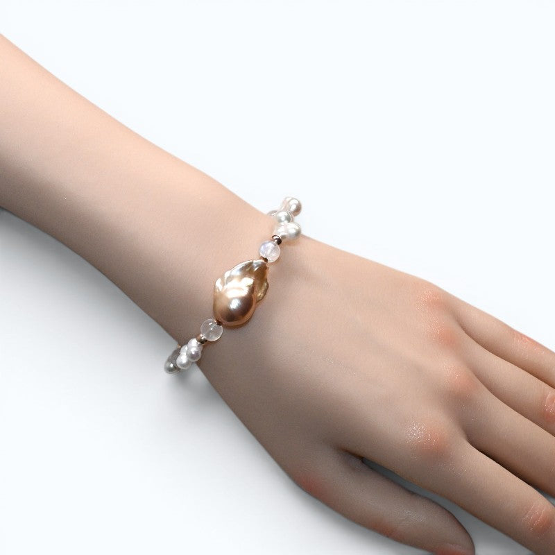 Freshwater Pearl w/ Moonstone Bracelet